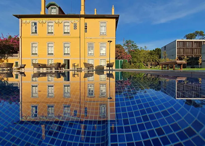 Boeira Garden Hotel Porto Gaia, Curio Collection by Hilton