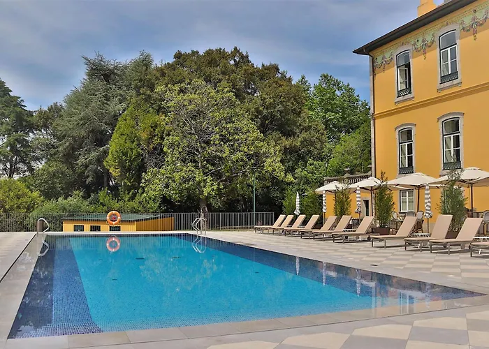Boeira Garden Hotel Porto Gaia, Curio Collection by Hilton