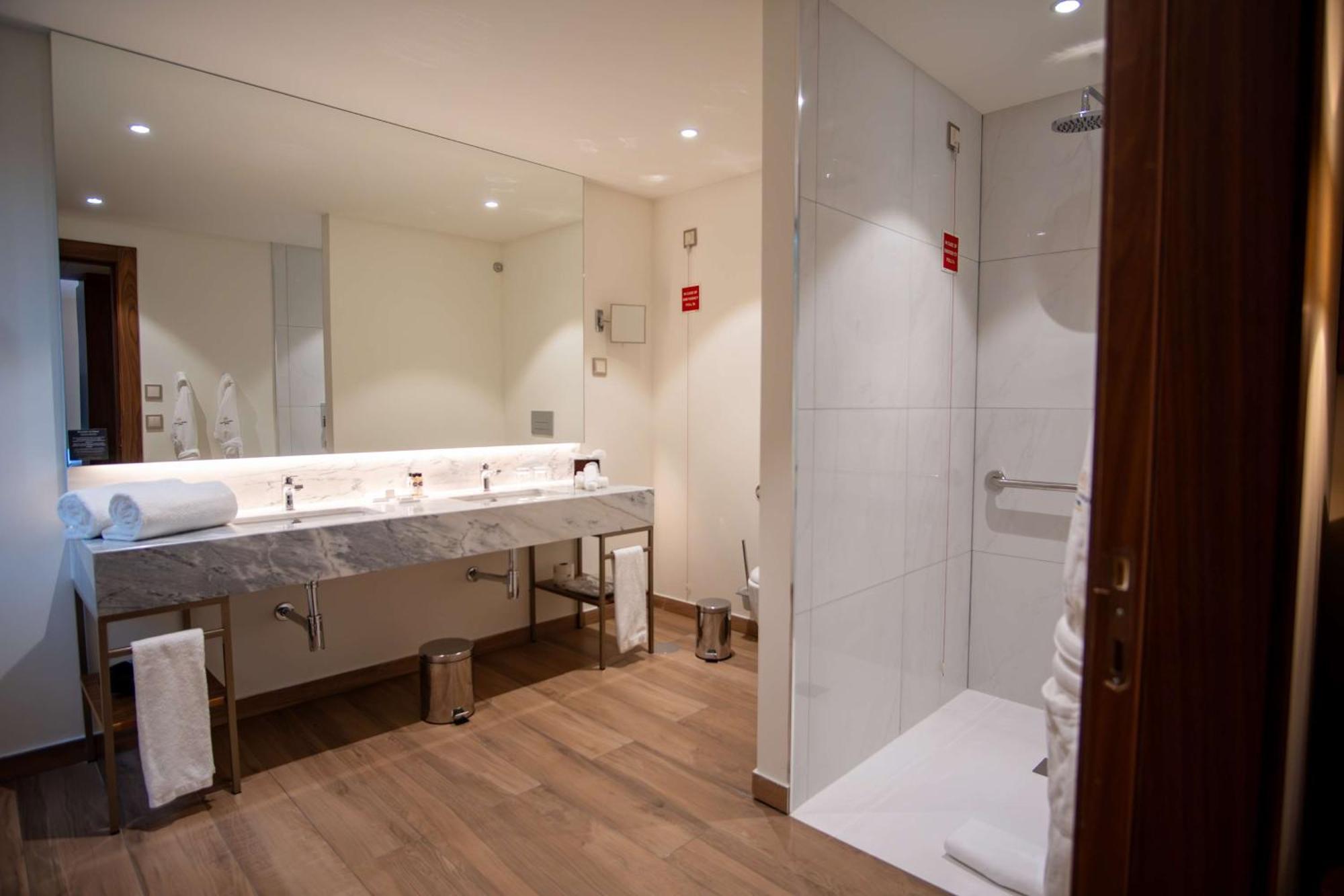 Hotel Boeira Garden Porto Gaia, Curio Collection By Hilton 5*